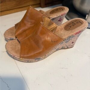 b.o.c. Women's Tan Wedge Sandals